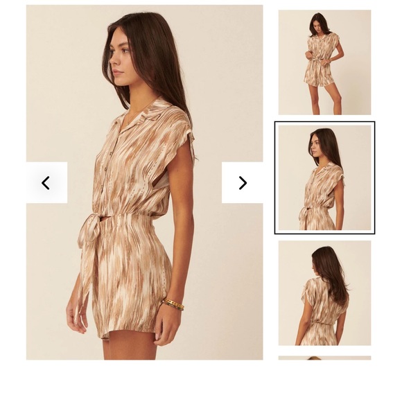 Romper from Promesa size medium - Picture 3 of 6